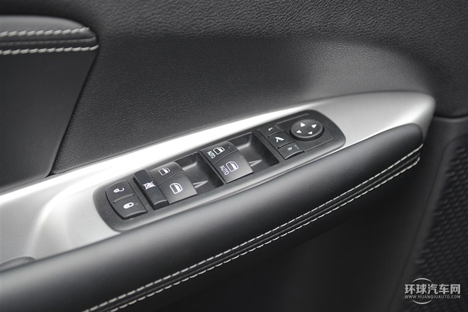 2015款 2.0TD 四驅尊尚版