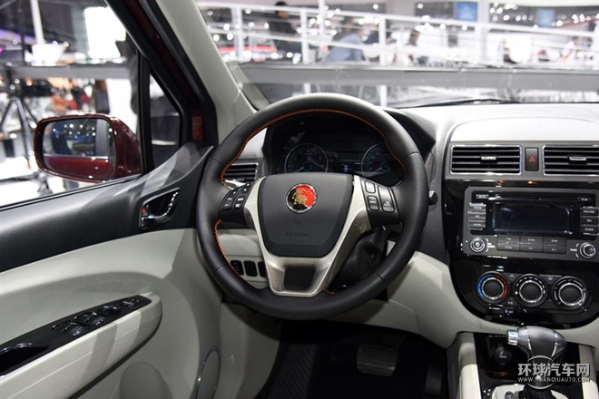 2015款 1.6L CVT豪華型