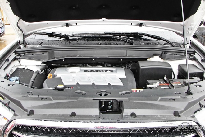 2015款 2.0T 手動(dòng)兩驅(qū)尊貴型