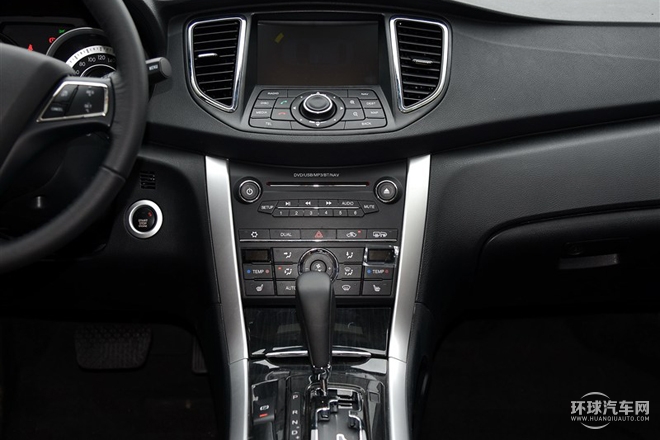 2015款 1.8T 自動旗艦型