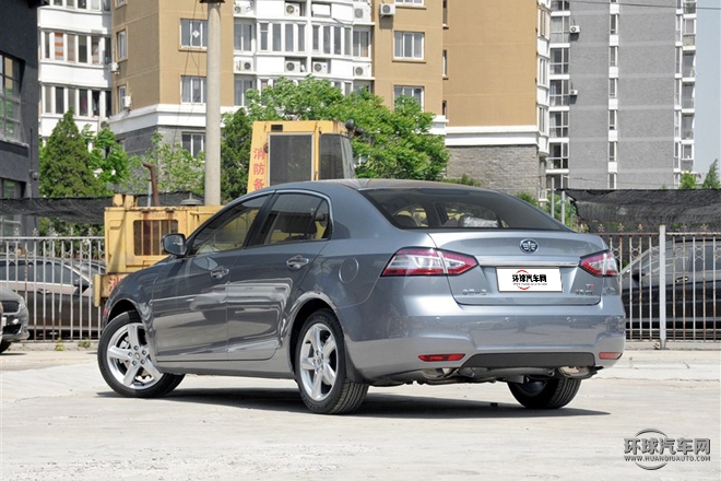 2015款 1.8T 自動舒適型