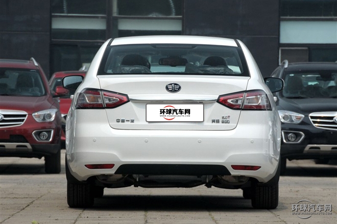 2015款 2.0T 自動豪華型