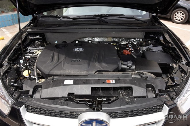 2015款 1.8T 自動豪華型