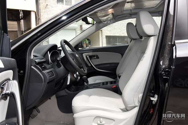 2015款 1.8T 自動豪華型