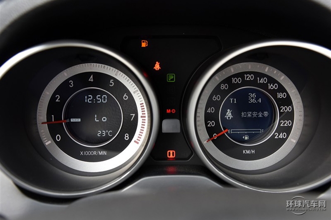 2015款 1.8T 自動(dòng)豪華型