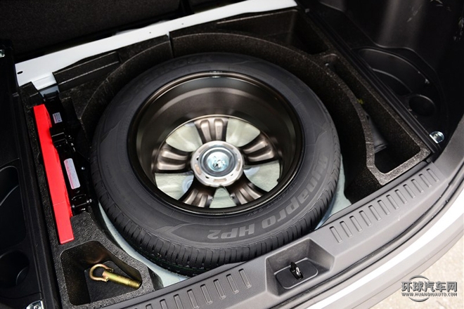 2015款 1.8T 自動運動型