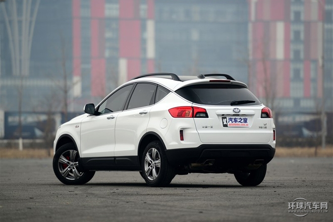 2015款 1.8T 自動運動型