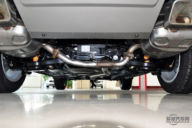 2015款 2.0L 手動豪華型