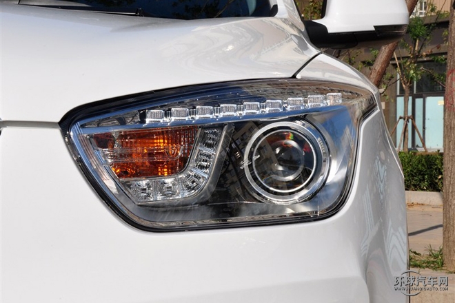 2015款 2.0L 手動基本型