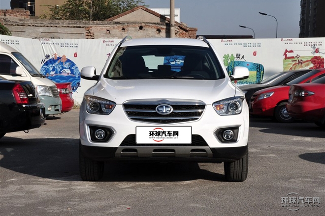 2015款 2.0L 手動基本型