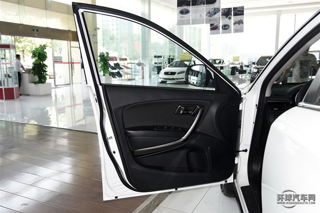 2015款 2.0L 手動(dòng)舒適兩周年紀(jì)念型