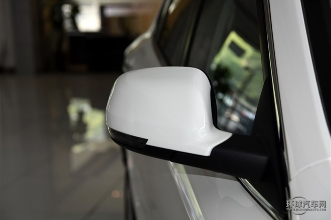 2015款 2.0L 手動(dòng)舒適兩周年紀(jì)念型