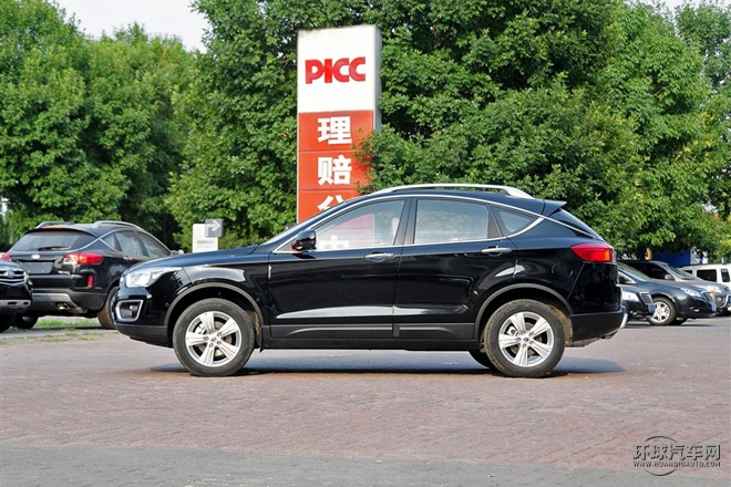 2015款 2.0L 自動豪華型