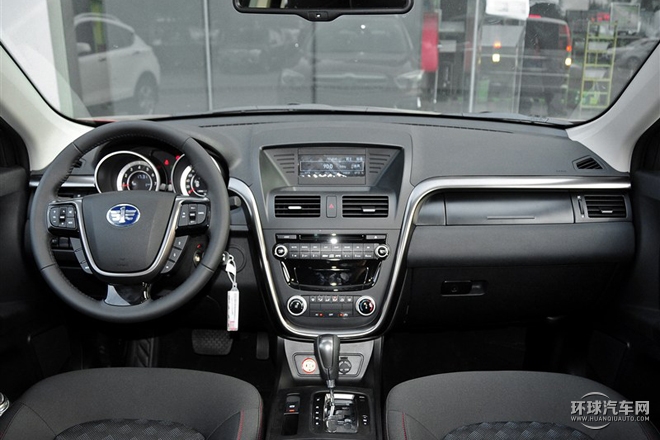 2015款 2.0L 自動舒適型