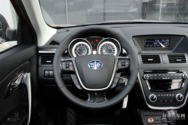 2015款 2.0L 自動舒適型