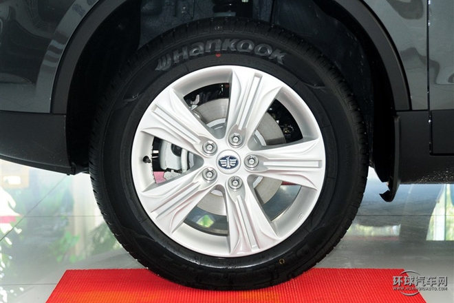 2015款 2.0L 自動舒適周年紀念型