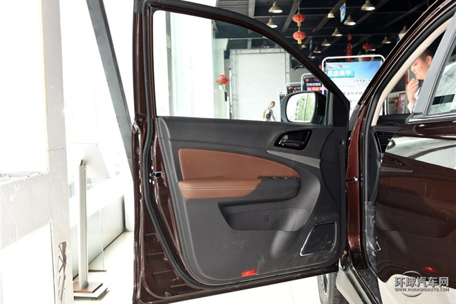 2015款 1.5T 升級版 手動豪華型