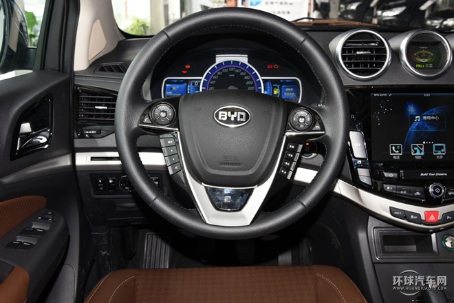 2015款 1.5T 升級(jí)版 手動(dòng)豪華型