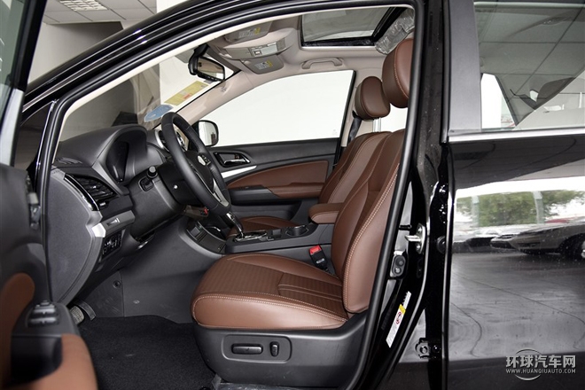 2015款 2.0T 升級(jí)版 自動(dòng)尊貴型