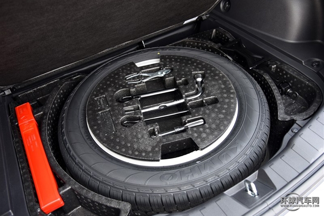 2015款 1.5T 自動兩驅精英版