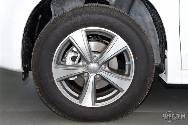 2015款 升級版 1.5T 手動四驅精英型