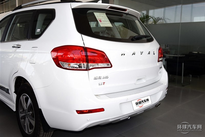 2015款 升級(jí)版 1.5T 手動(dòng)四驅(qū)精英型