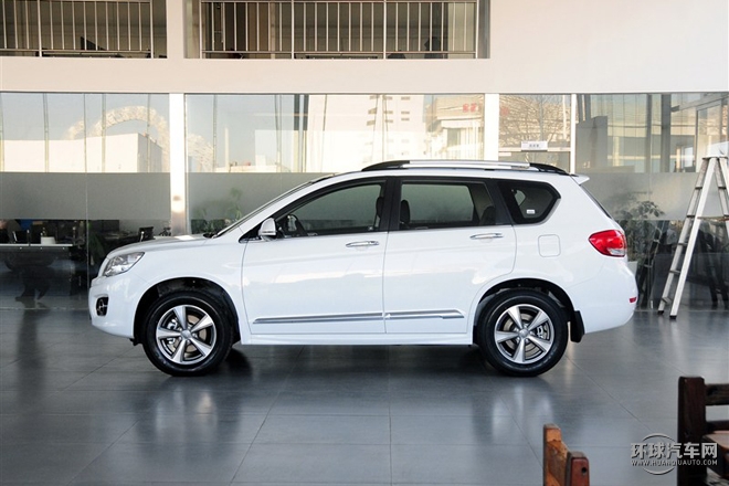 2015款 升級版 1.5T 手動四驅精英型