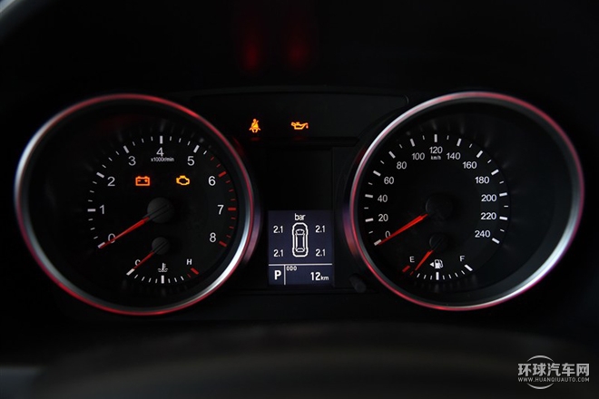 2015款 運(yùn)動(dòng)版 1.5T 自動(dòng)兩驅(qū)尊享型