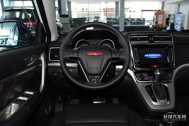 2015款 運(yùn)動版 1.5T 自動兩驅(qū)尊享型