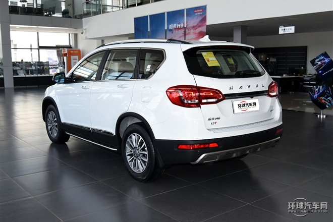 2015款 運動版 1.5T 自動兩驅(qū)尊享型