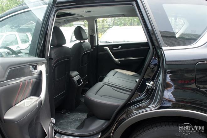 2015款 運動版 1.5T 自動兩驅豪華型