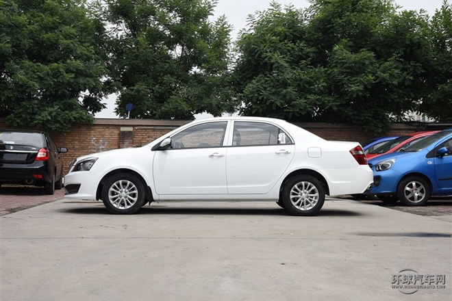 2015款 1.5L 手動進取型