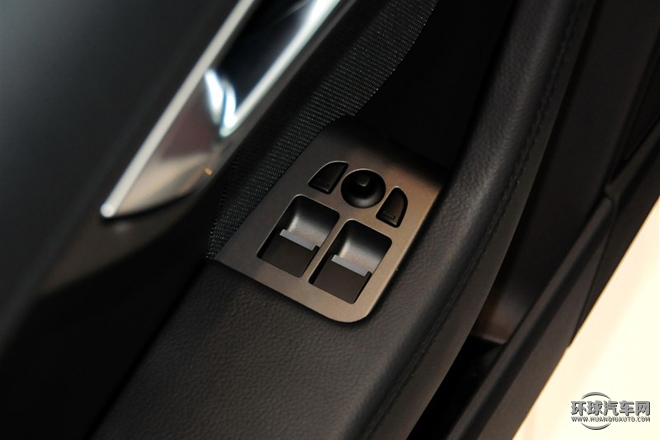 2016款 3.0T 硬頂版