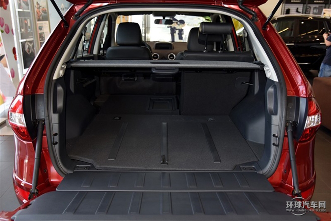 2015款 2.0L 兩驅標準版