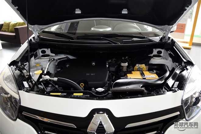 2015款 2.0L 兩驅(qū)時尚版