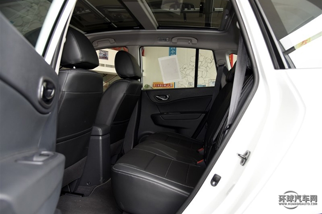 2015款 2.0L 兩驅(qū)時尚版