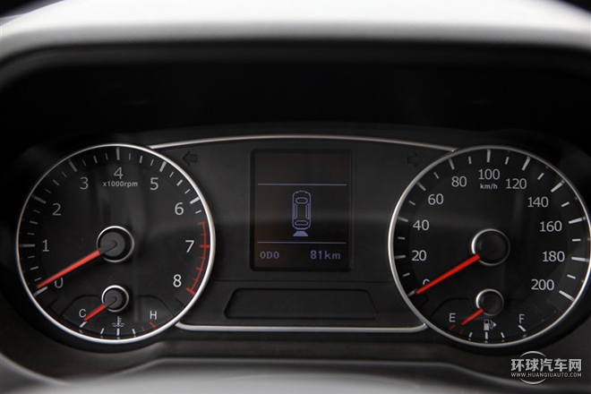 2015款 1.5T CVT創領版