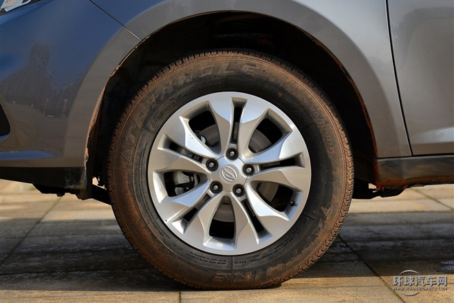 2015款 1.5T CVT創(chuàng)享版