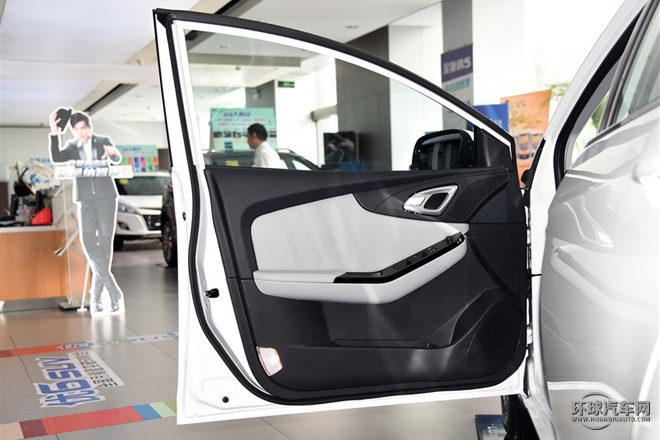 2015款 1.8T 自動智慧型