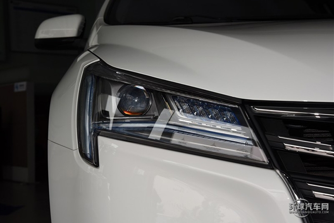 2015款 1.8T 自動智慧型