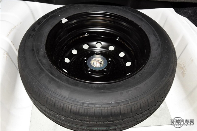 2015款 1.8T 自動智尊型