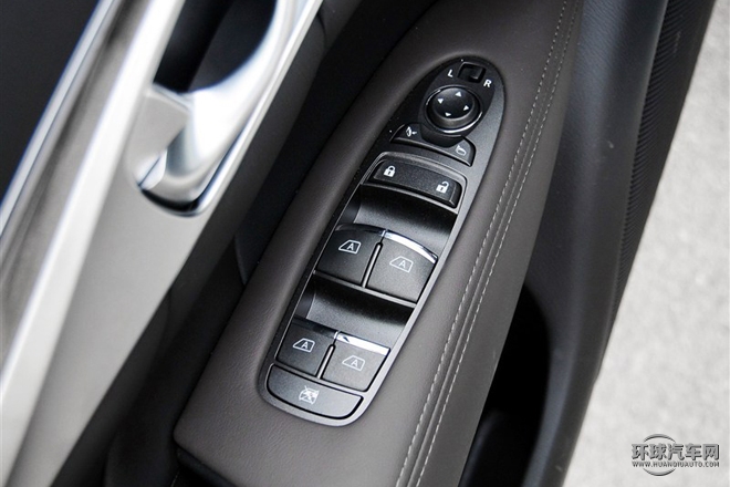 2015款 Q70L 2.5L 豪華版