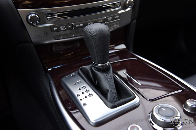 2015款 Q70L 2.5L 精英版