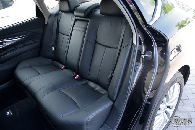 2015款 Q70L 2.5L 悅享版