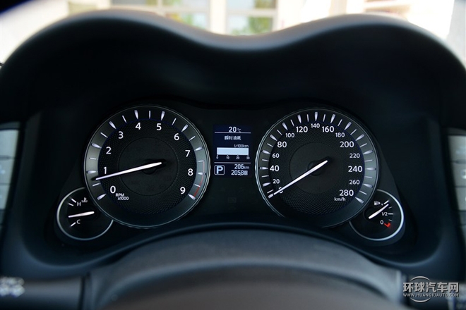 2015款 Q70L 2.5L 悅享版