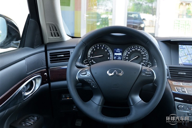 2015款 Q70L 2.5L 悅享版