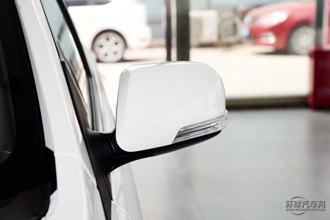 2015款 1.5L AMT舒適型