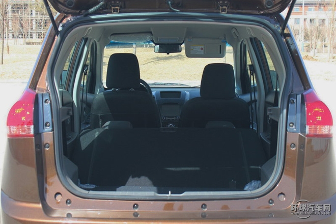 2015款 1.5L 手動豪華型