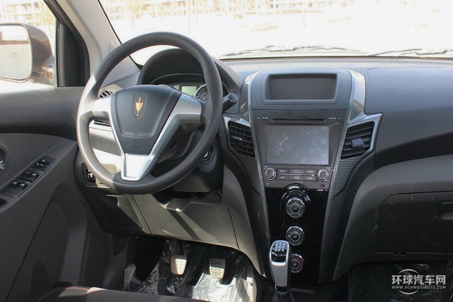 2015款 1.5L 手動豪華型