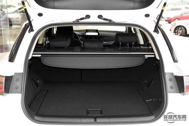 2015款 CT200h 暗夜騎士版